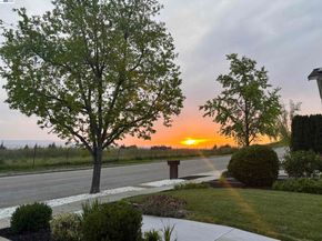 466 Crystalline Dr, Fremont CA 94539