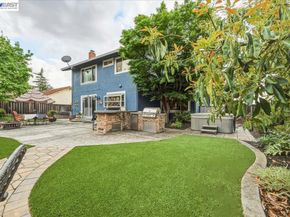 466 Crystalline Dr, Fremont CA 94539