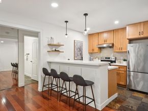199 Montecito Ave. 107, Oakland CA 94610