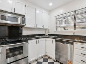 99 Cleaveland Rd 15, Pleasant Hill CA 94523