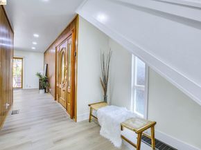 6635 Banning Dr, Oakland CA 94611