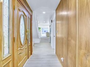 6635 Banning Dr, Oakland CA 94611