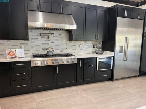 3318 Ellesmere Court, Walnut Creek CA 94598