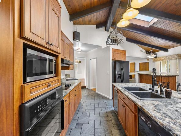 699 Fiesta Place, Hayward CA 94544