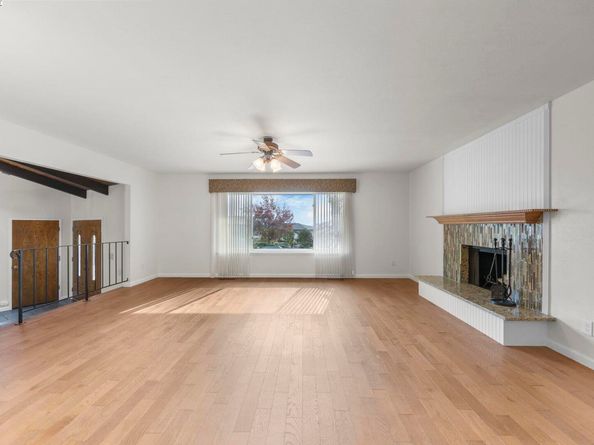 699 Fiesta Place, Hayward CA 94544