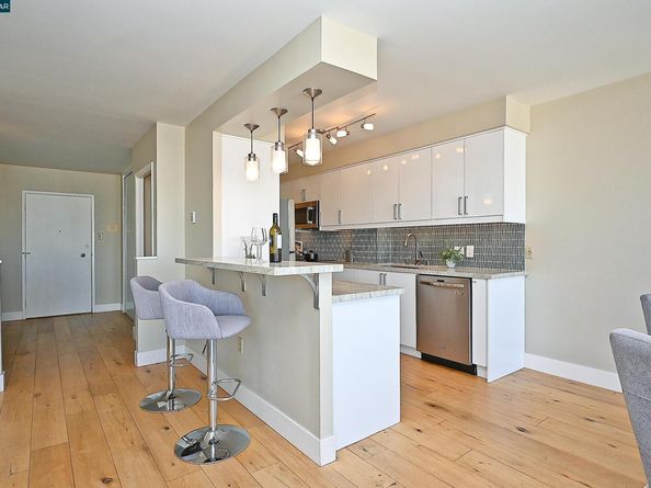 1555 Lakeside Drive 184, Oakland CA 94612