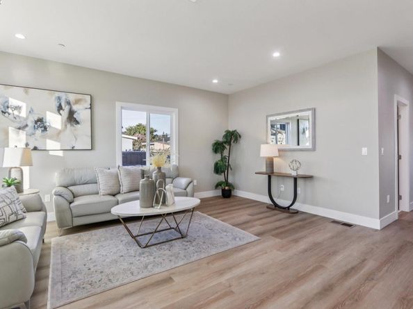 265 Berry Avenue, Hayward CA 94544