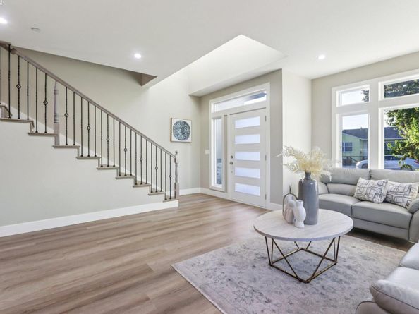 265 Berry Avenue, Hayward CA 94544