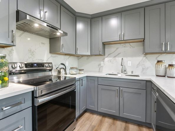 265 Berry Avenue, Hayward CA 94544