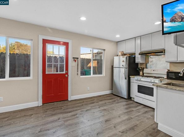 2027 83Rd Ave, Oakland CA 94621