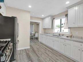 2027 83Rd Ave, Oakland CA 94621