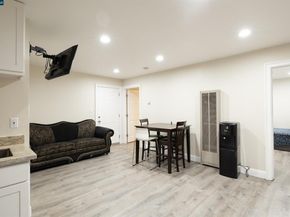 2027 83Rd Ave, Oakland CA 94621