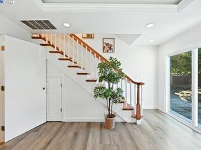 3419 Del Valle Cir, San Leandro CA 94578