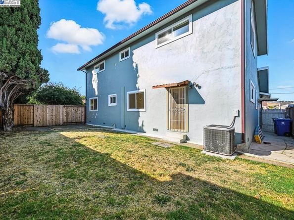 3419 Del Valle Cir, San Leandro CA 94578