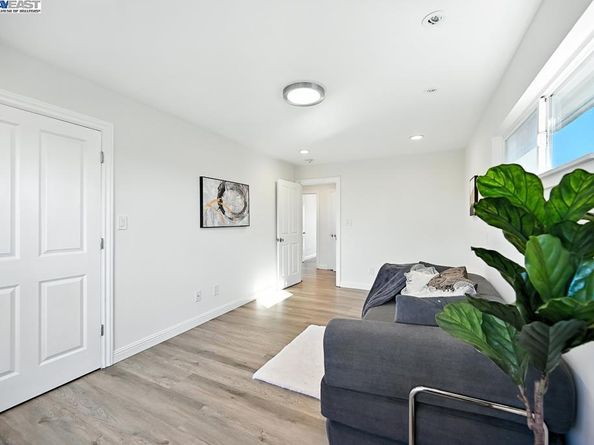 3419 Del Valle Cir, San Leandro CA 94578