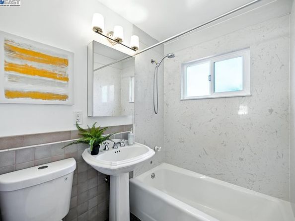 3419 Del Valle Cir, San Leandro CA 94578