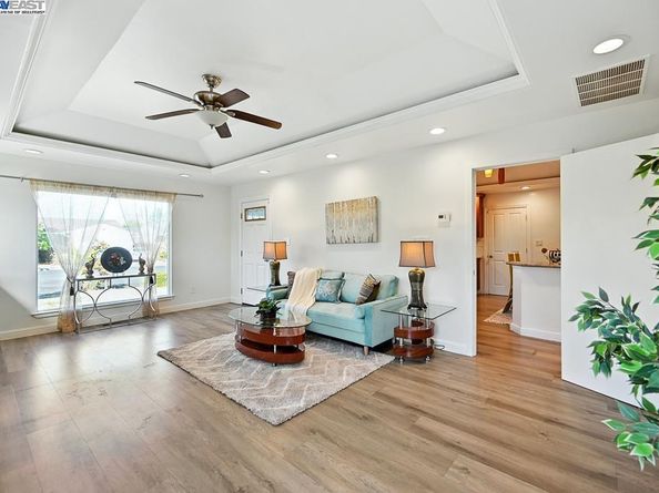 3419 Del Valle Cir, San Leandro CA 94578