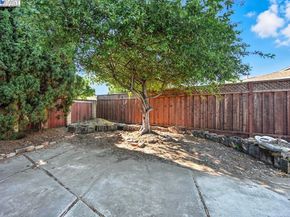 3419 Del Valle Cir, San Leandro CA 94578