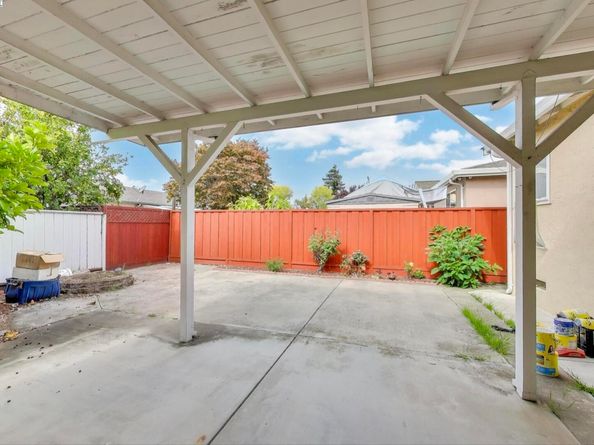 15535 Sedgeman St, San Leandro CA 94579