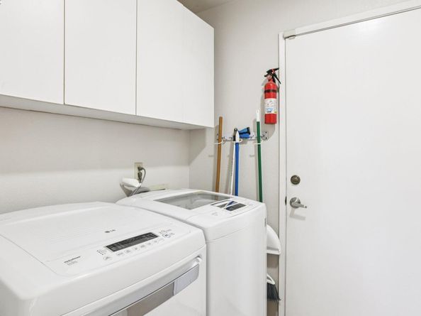 300 Lodgepole Ct, Martinez CA 94553