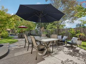 300 Lodgepole Ct, Martinez CA 94553