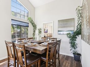 300 Lodgepole Ct, Martinez CA 94553