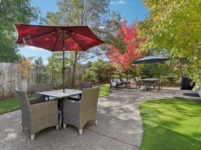 300 Lodgepole Ct, Martinez CA 94553