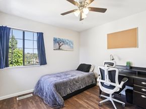 300 Lodgepole Ct, Martinez CA 94553