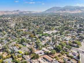 3622 Delancey Ln, Concord CA 94519