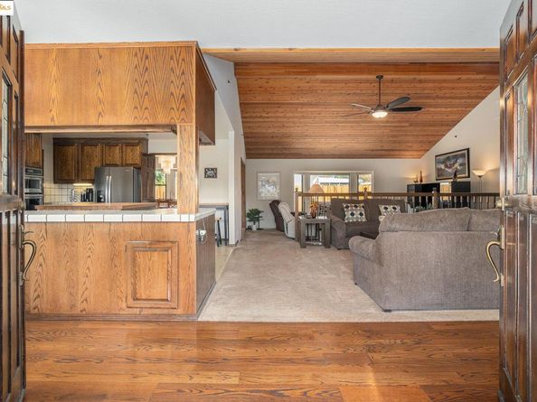 3622 Delancey Ln, Concord CA 94519