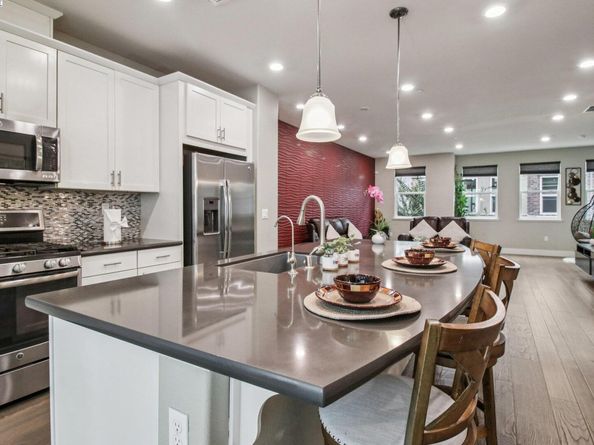 3130 Aran Way, Dublin CA 94568