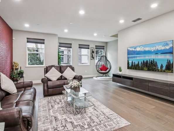 3130 Aran Way, Dublin CA 94568