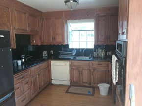 7403 Skyline Blvd, Oakland CA 94611