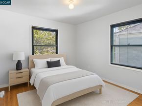 905 61St St, Oakland CA 94608