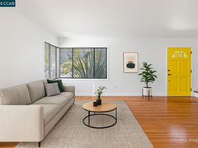 905 61St St, Oakland CA 94608