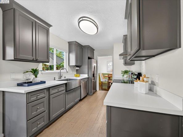 5254 Ridgevale Way, Pleasanton CA 94566