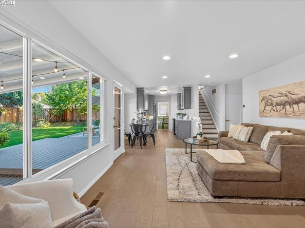 5254 Ridgevale Way, Pleasanton CA 94566