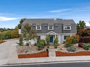 1806 Bluebell Dr