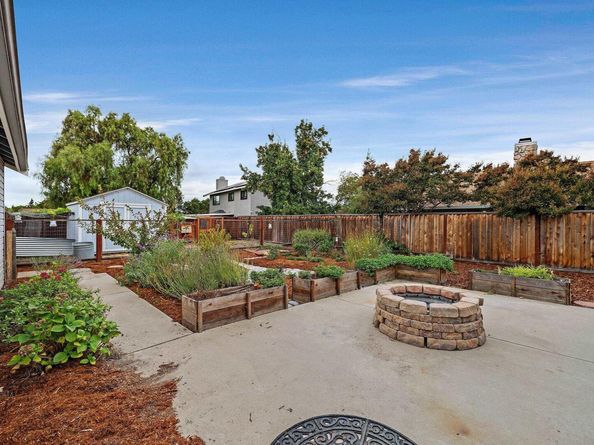 1806 Bluebell Dr, Livermore CA 94551