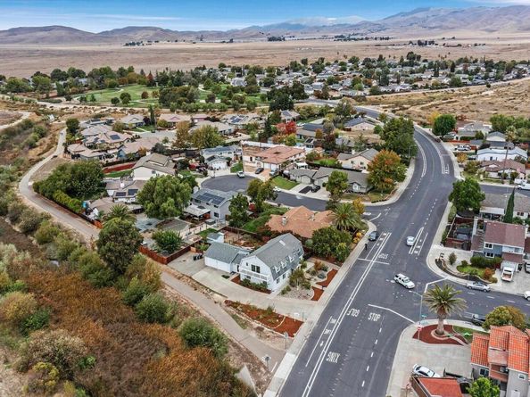 1806 Bluebell Dr, Livermore CA 94551
