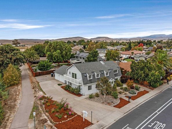 1806 Bluebell Dr, Livermore CA 94551