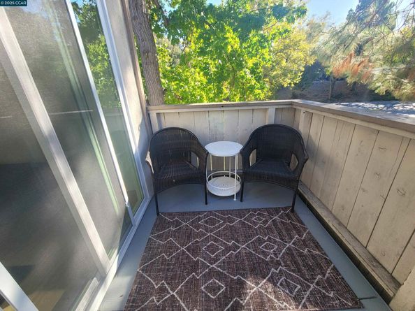 375 Camelback Rd 23, Pleasant Hill CA 94523