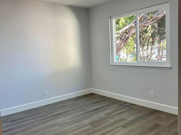 1989 Shea Dr, Pinole CA 94564