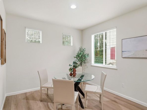 7092 N Mariposa Ct, Dublin CA 94568