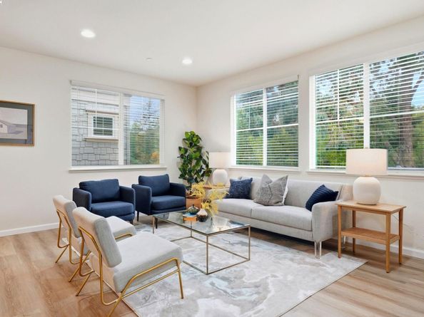 7092 N Mariposa Ct, Dublin CA 94568
