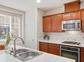 7092 N Mariposa Ct, Dublin CA 94568