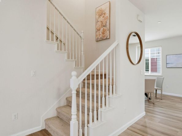 7092 N Mariposa Ct, Dublin CA 94568