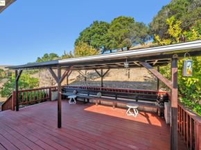 9090 Castlewood St, Oakland CA 94605