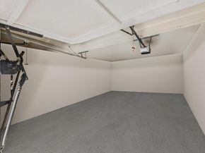 9090 Castlewood St, Oakland CA 94605