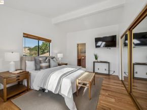 9090 Castlewood St, Oakland CA 94605